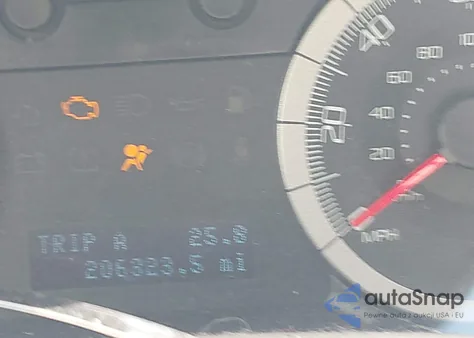 2010 Ford Escape Xlt из США, поврежденный, VIN 1FMCU0DG0AKA05225